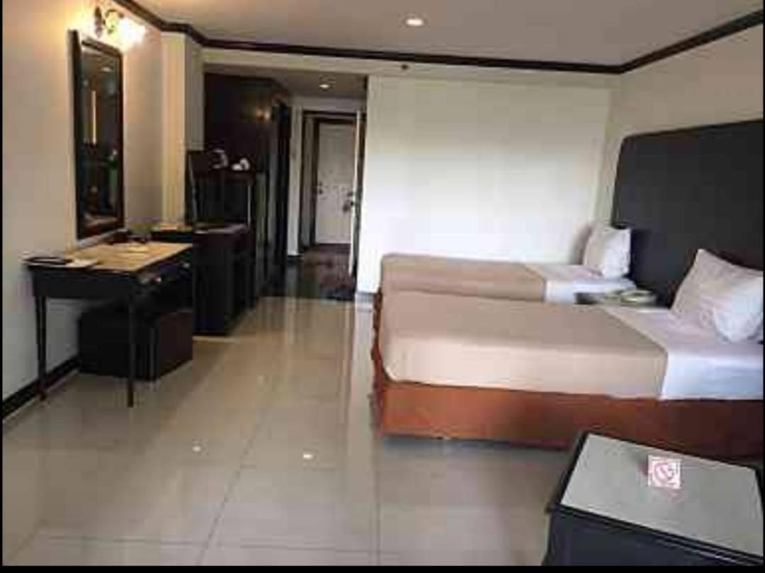 Town In Town Gardent Resort Bangkok Luaran gambar