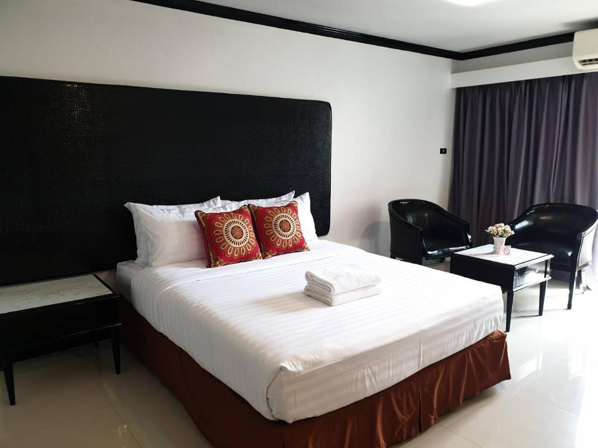 Town In Town Gardent Resort Bangkok Luaran gambar