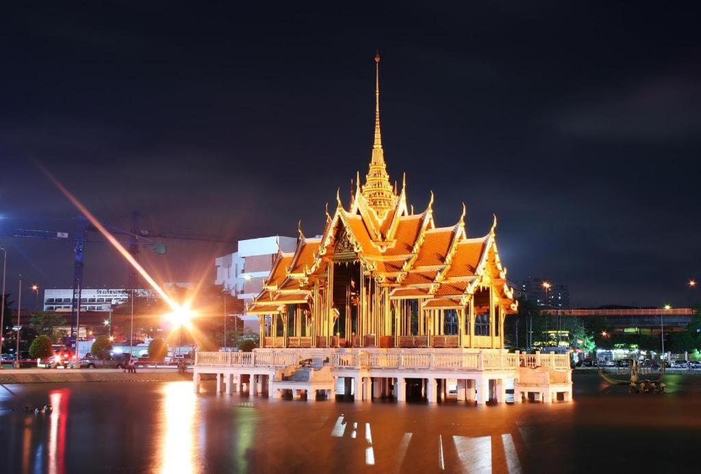 Town In Town Gardent Resort Bangkok Luaran gambar