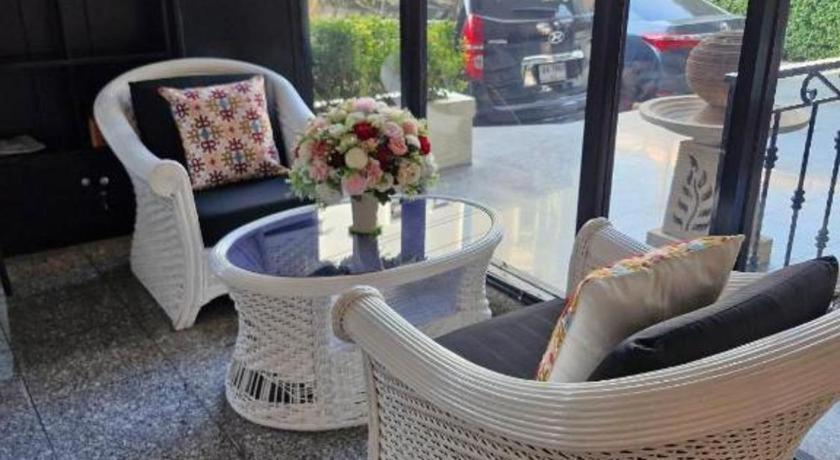 Town In Town Gardent Resort Bangkok Luaran gambar