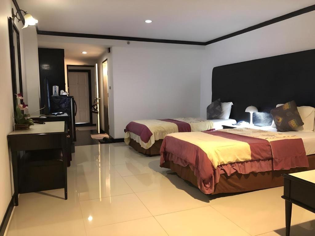 Town In Town Gardent Resort Bangkok Luaran gambar