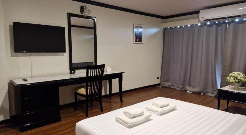 Town In Town Gardent Resort Bangkok Luaran gambar