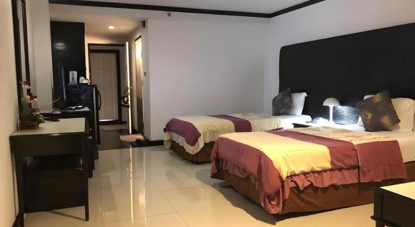 Town In Town Gardent Resort Bangkok Luaran gambar
