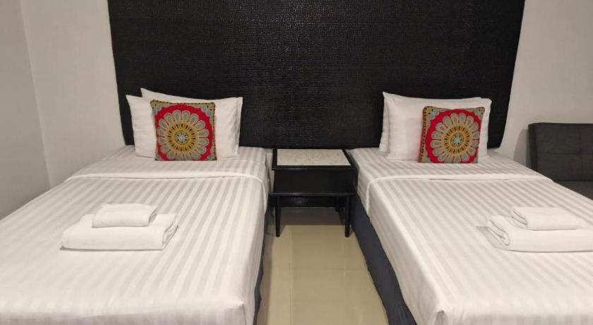 Town In Town Gardent Resort Bangkok Luaran gambar